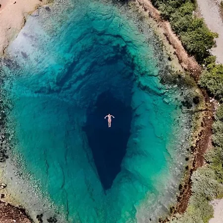 Michael Apartment Omis